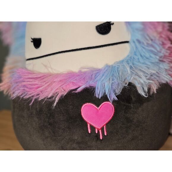 Squishmallows Frumpy the Bigfoot - Picture 3 of 5